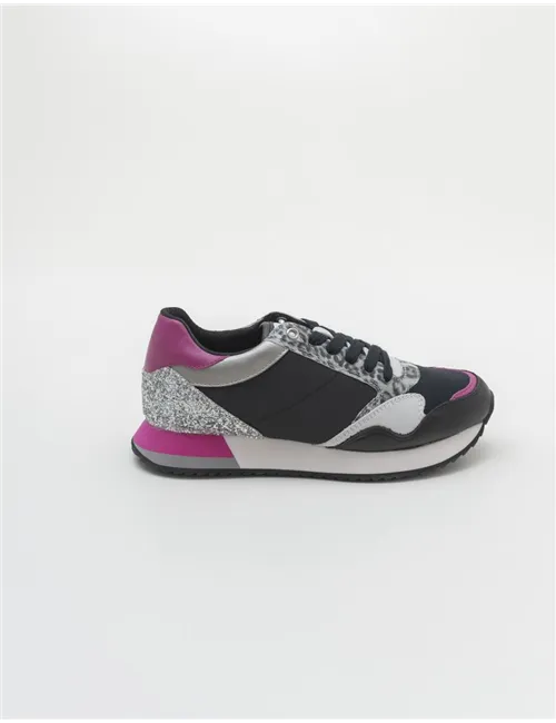 SNEAKER DORALEA