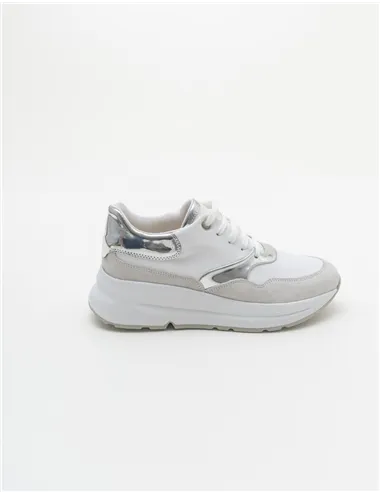 SNEAKER D BACKSIE