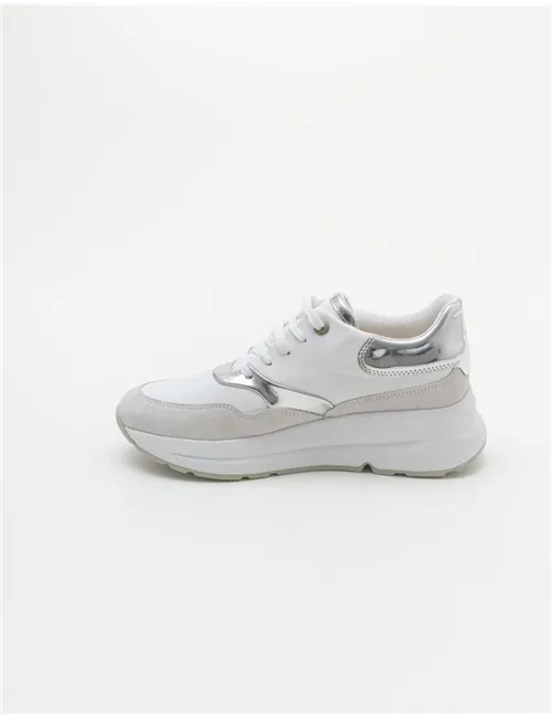 SNEAKER D BACKSIE
