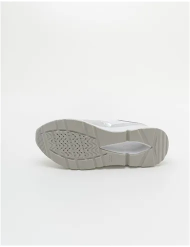 SNEAKER D BACKSIE