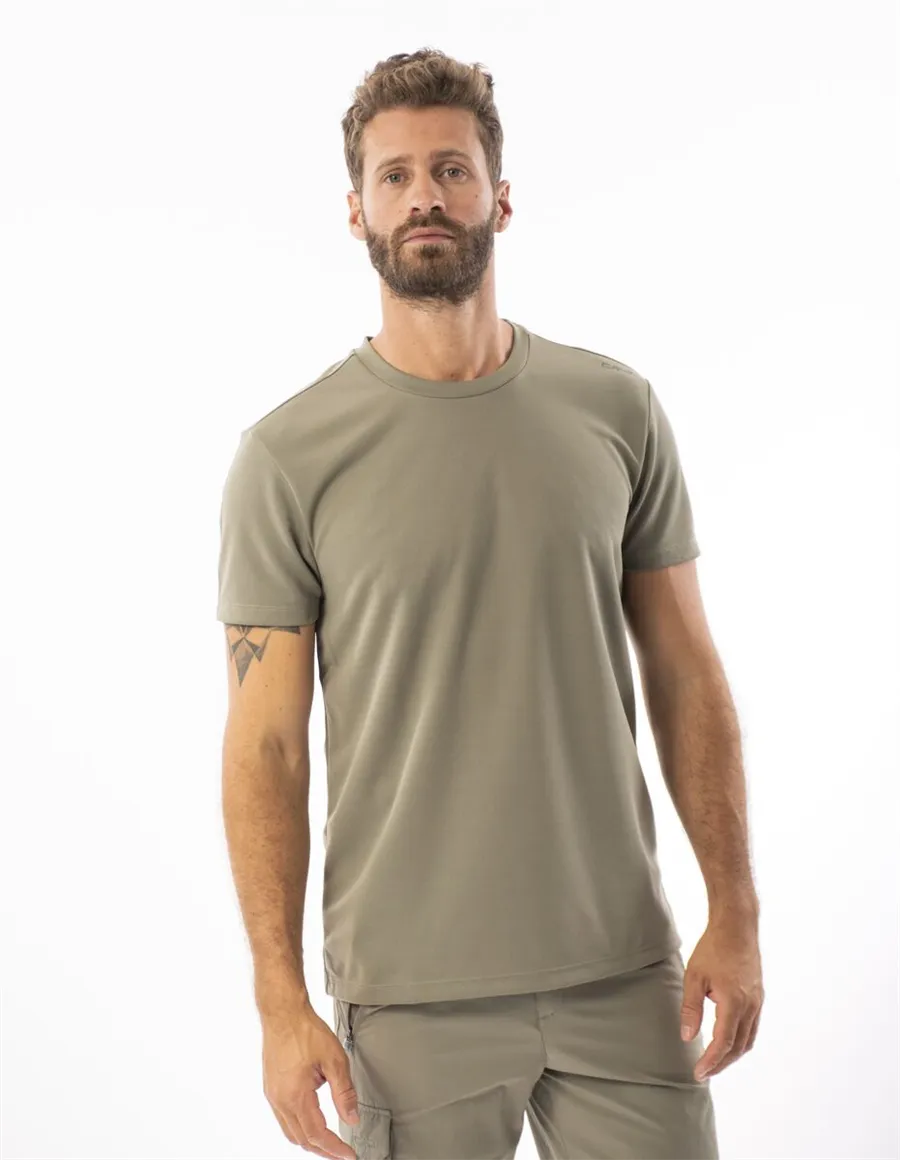 T-SHIRT MAN