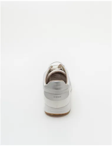 SNEAKER AVERY