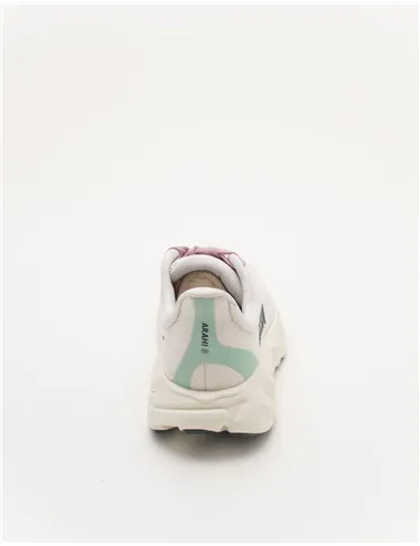 SNEAKER ARAHI 8