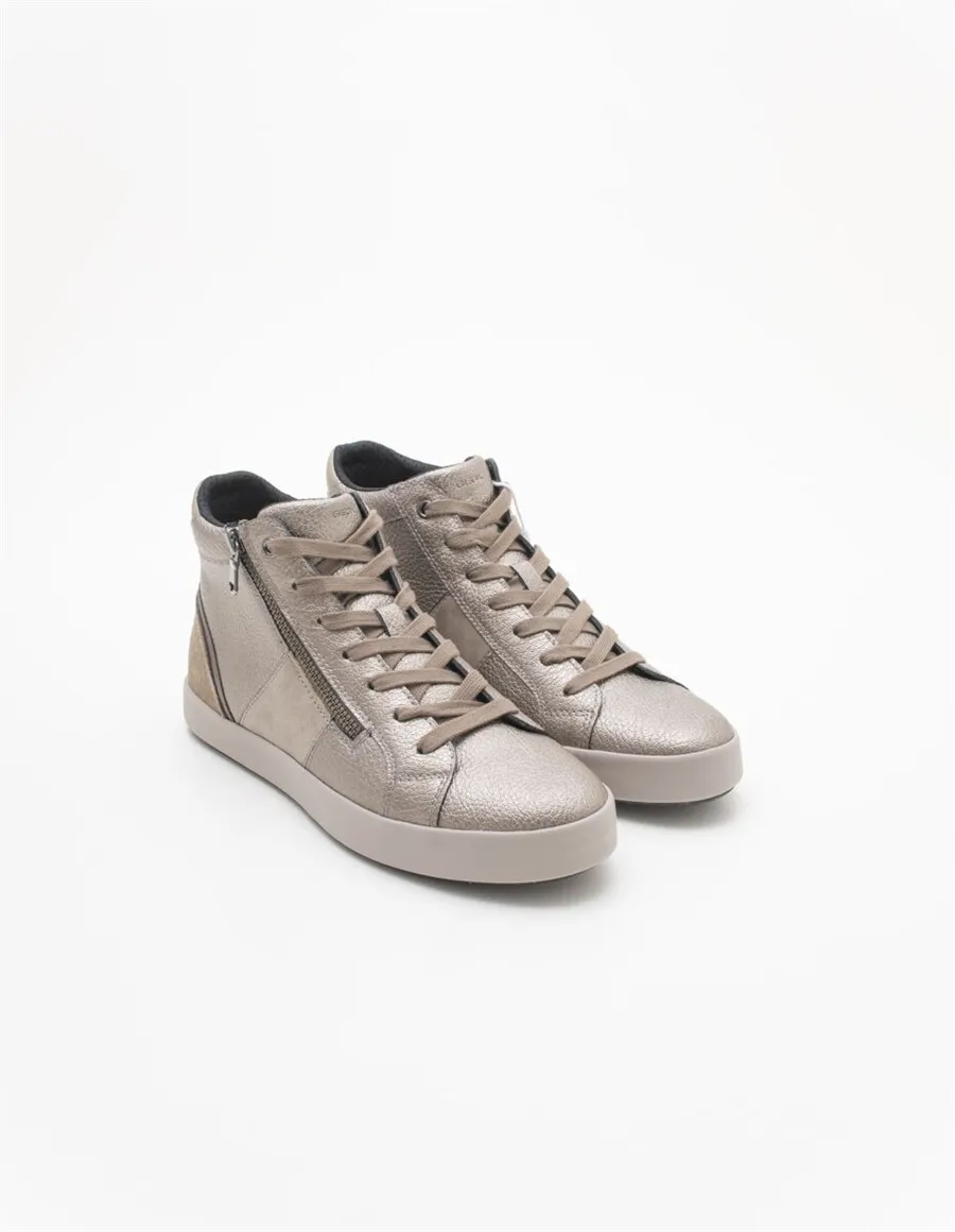 SNEAKER D BLOMIEE