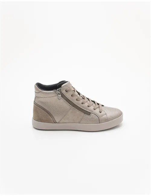 SNEAKER D BLOMIEE