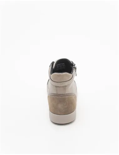 SNEAKER D BLOMIEE
