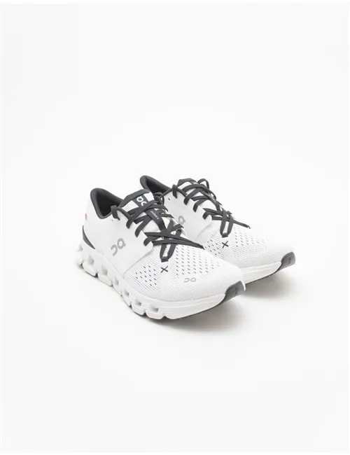 SNEAKER CLOUD X4