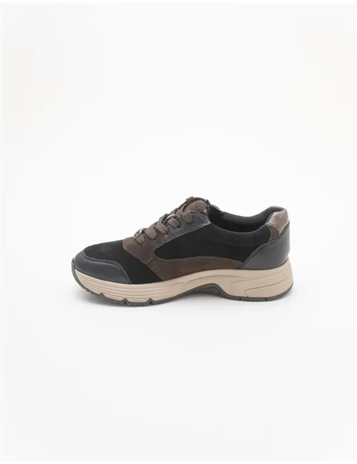 SNEAKER M8370445