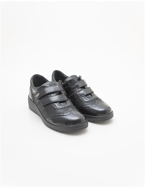 SNEAKER NETA