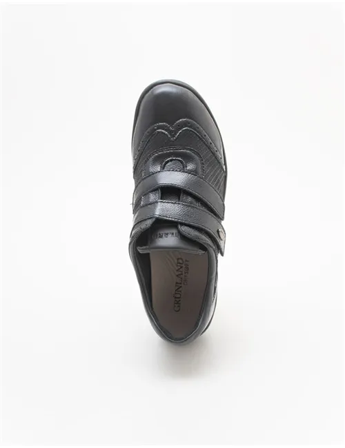 SNEAKER NETA