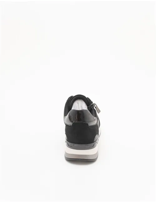 SNEAKER IN000445