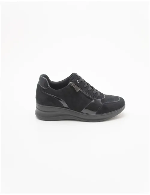 SNEAKER IC000049