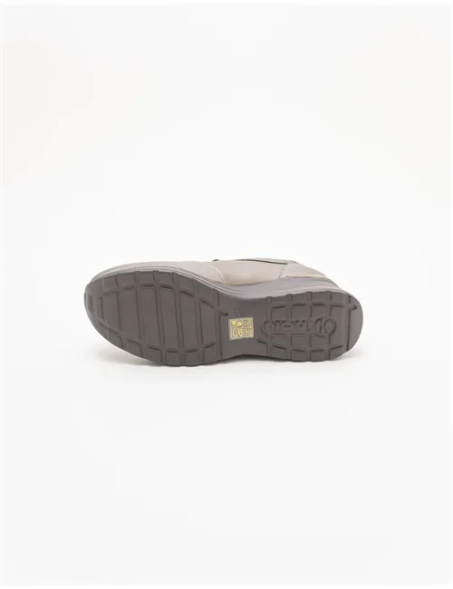 SNEAKER IN000460