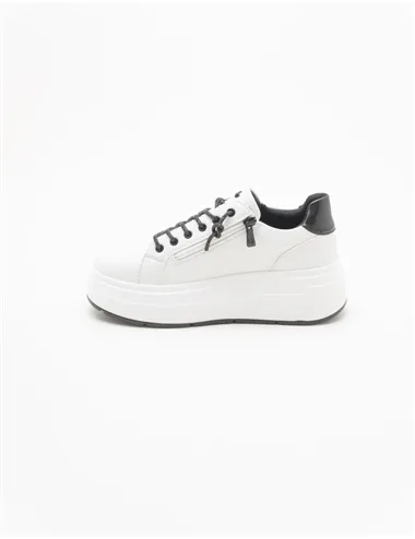 SNEAKER IN000440