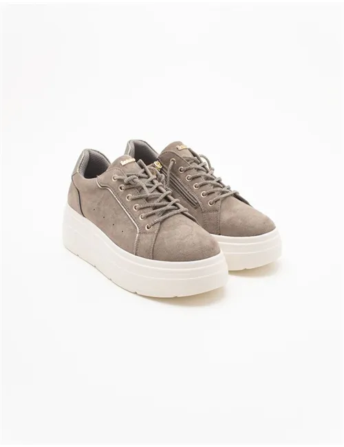SNEAKER IN000440