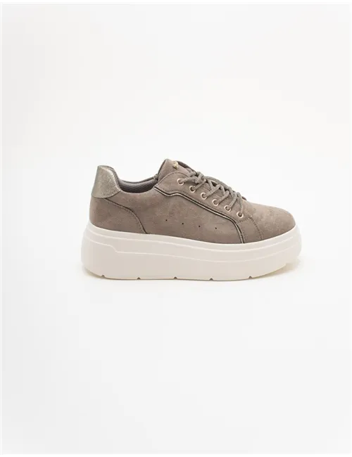 SNEAKER IN000440