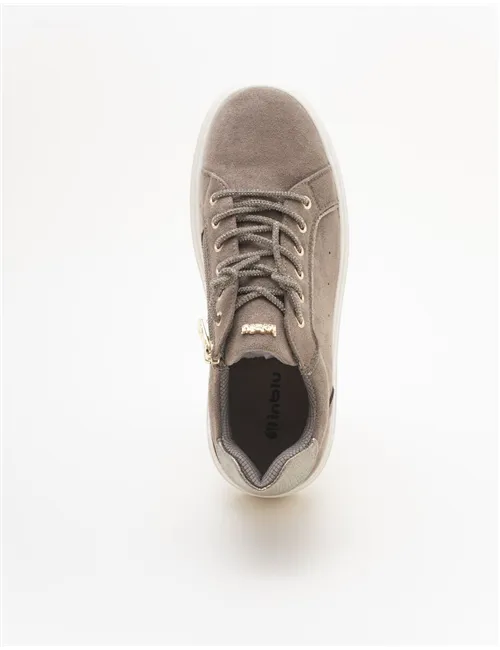 SNEAKER IN000440