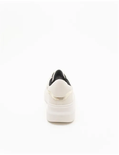 SNEAKER IN000438