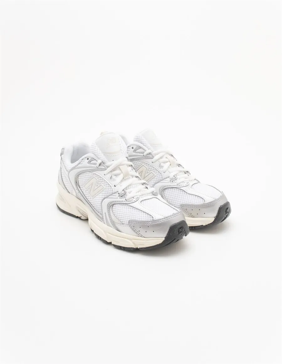 SNEAKER U530ESB