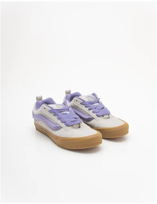 SNEAKER KNU SKOOL