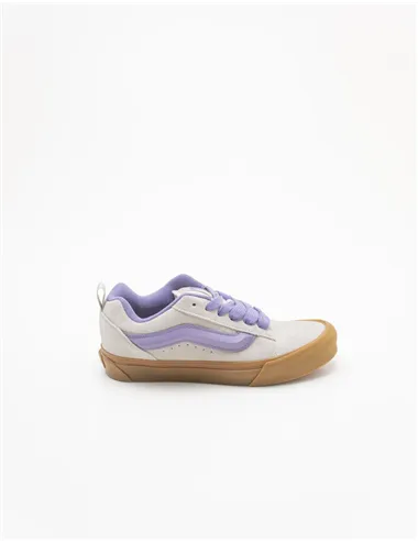 SNEAKER KNU SKOOL