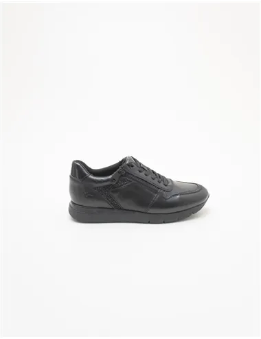 SNEAKER M8370045