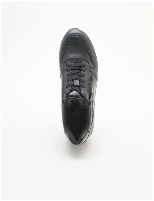 SNEAKER M8370045
