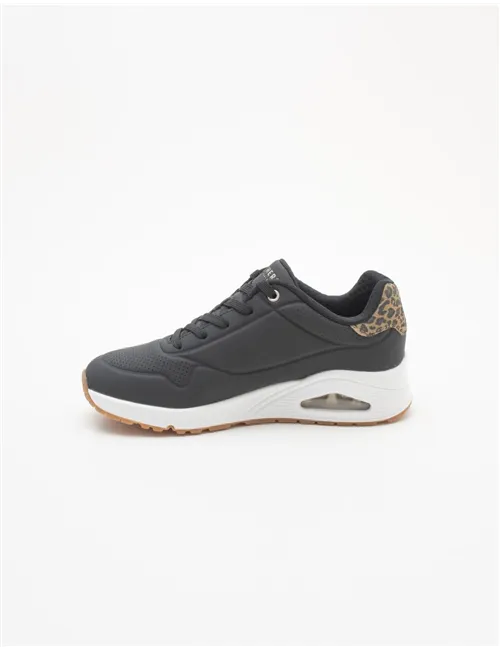 SNEAKER JUNGLE NITE