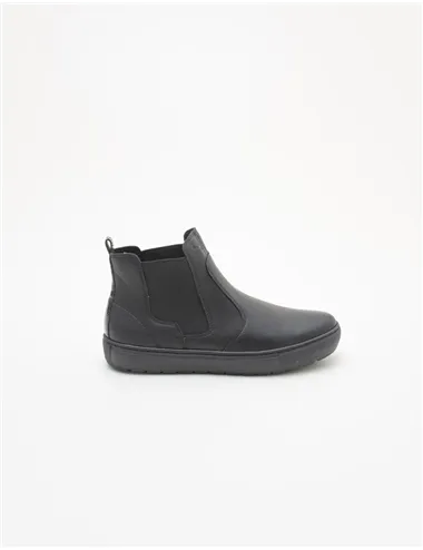 SLIP ON D BREEDA