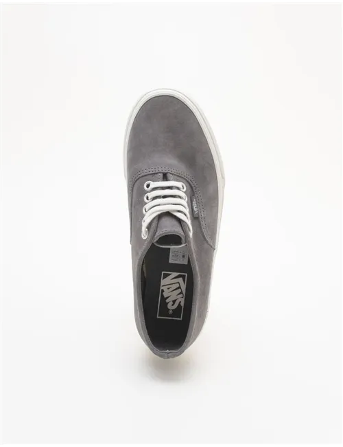 SNEAKER AUTHENTIC DECON