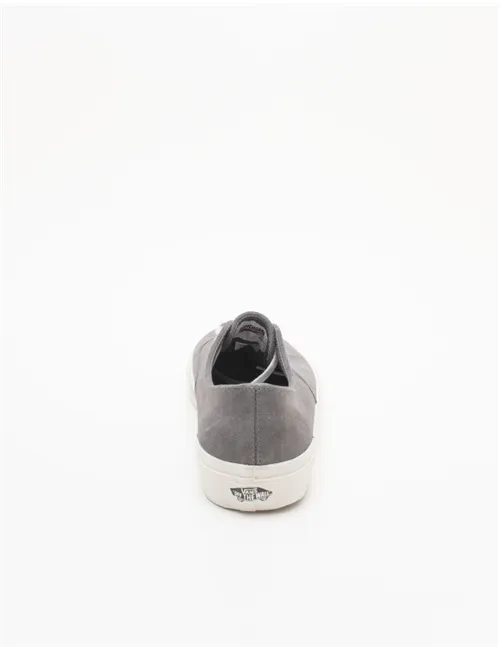 SNEAKER AUTHENTIC DECON