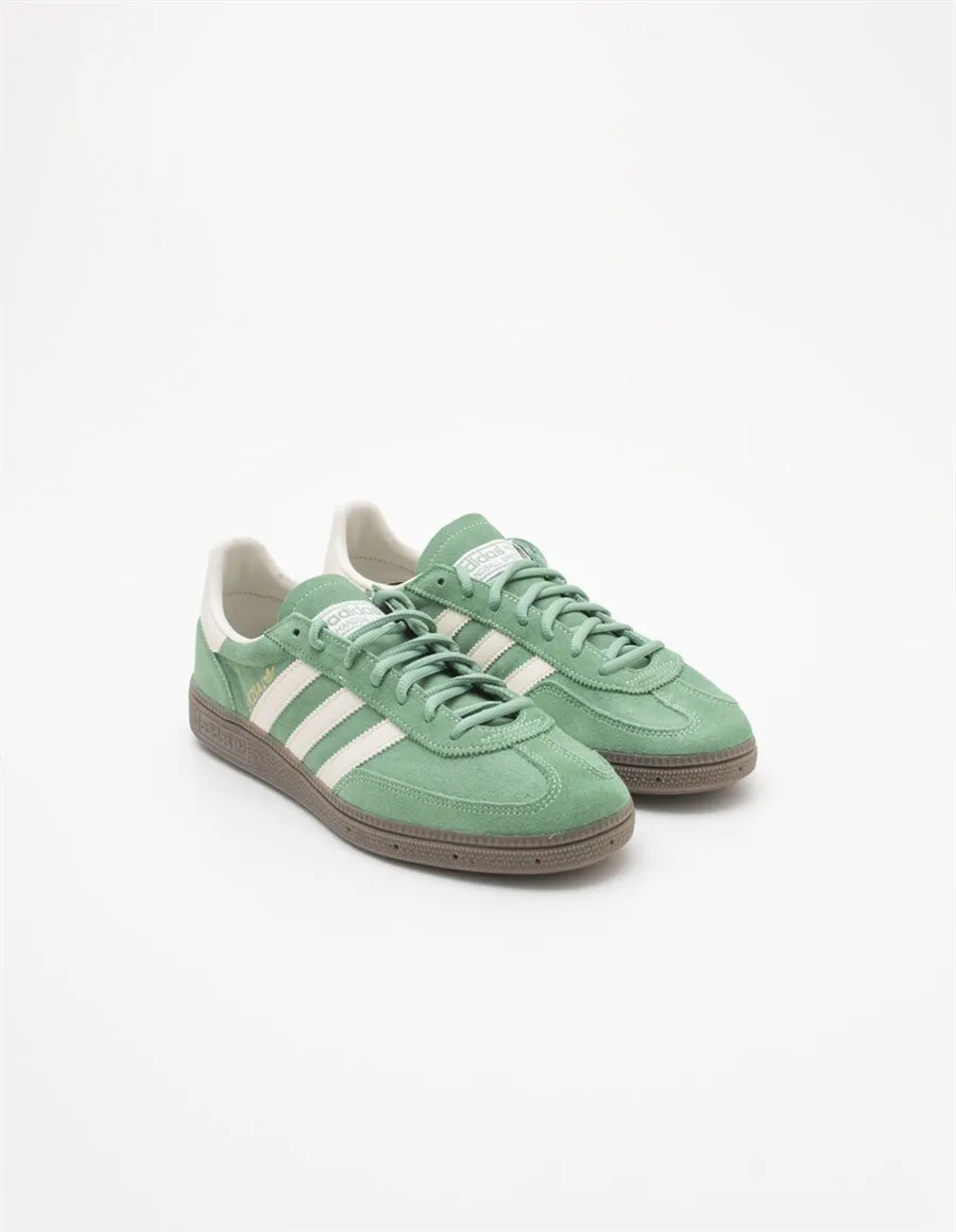SNEAKER SPEZIAL