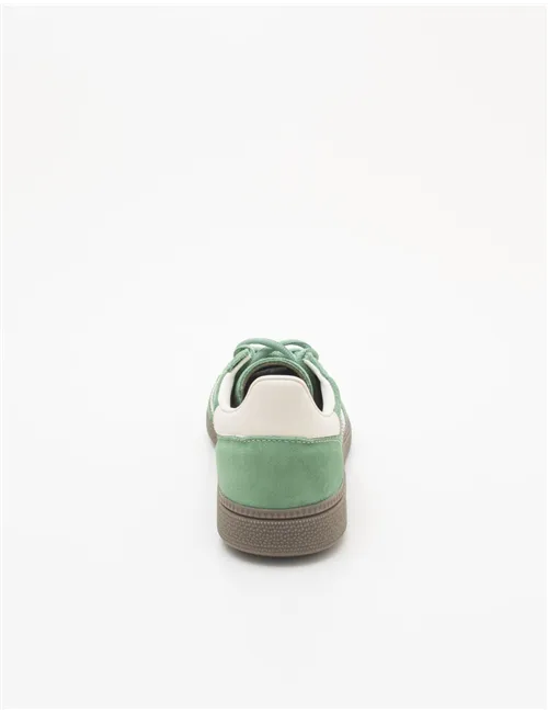 SNEAKER SPEZIAL