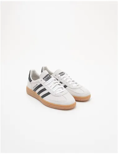 SNEAKER SPEZIAL 