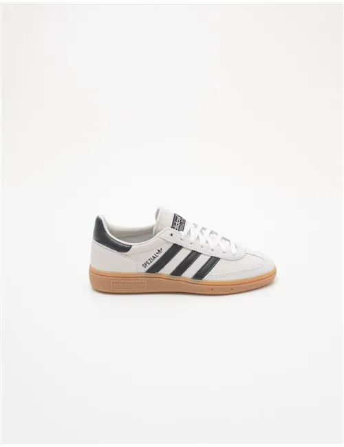 SNEAKER SPEZIAL 