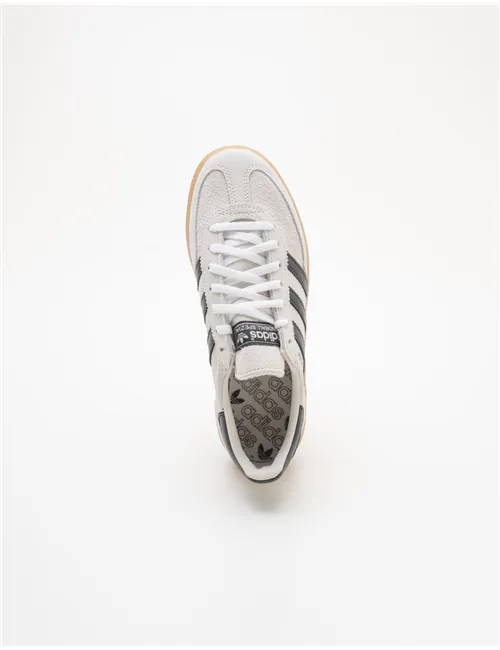 SNEAKER SPEZIAL 