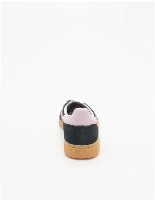 SNEAKER SPEZIAL 