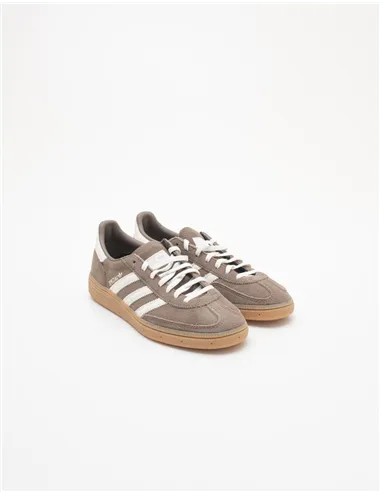 SNEAKER SPEZIAL 