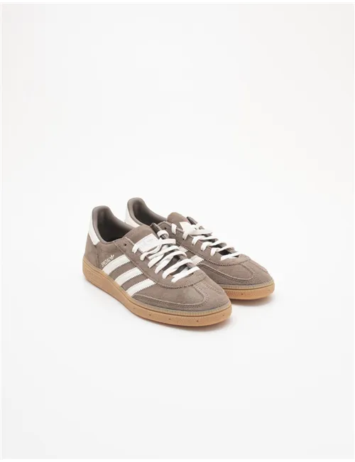SNEAKER SPEZIAL 