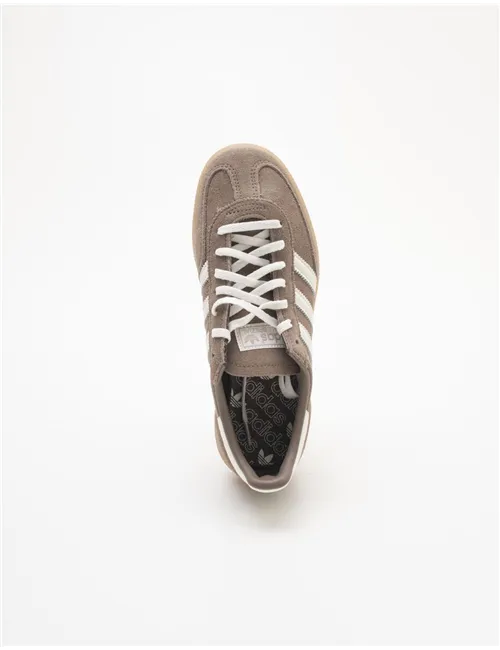 SNEAKER SPEZIAL 