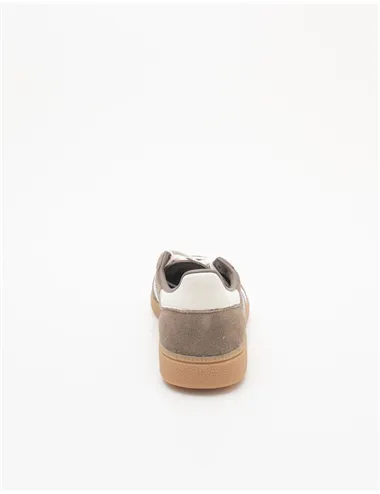 SNEAKER SPEZIAL 