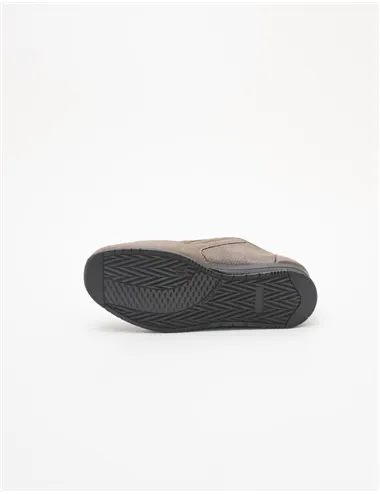 SNEAKER PI5630