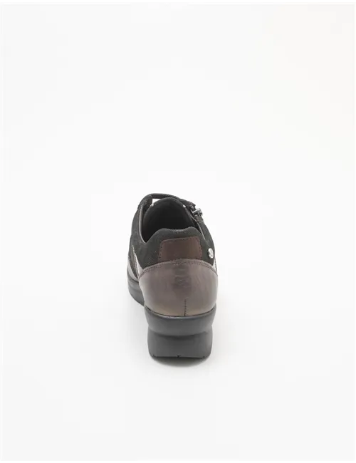 SNEAKER MANUELA