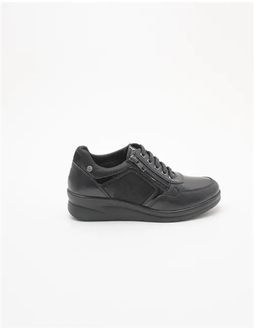 SNEAKER MANUELA