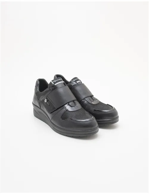 SNEAKER MANUELA