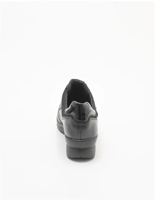 SNEAKER MANUELA