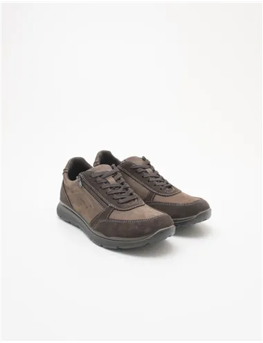 Sneakers uomo in pelle caffè