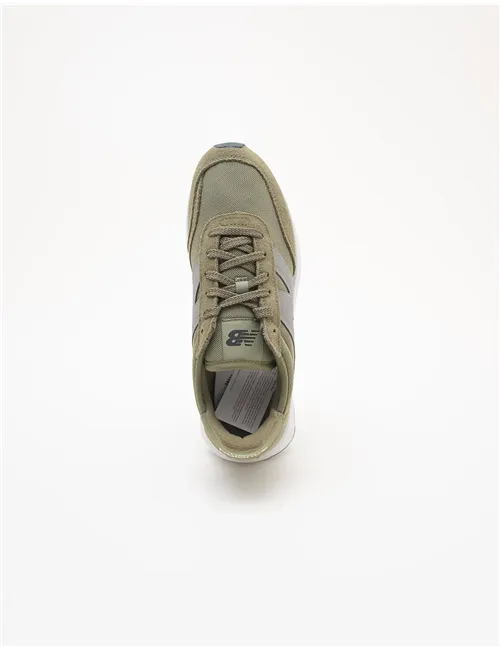 Sneakers unisex 370 verde oliva