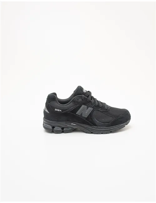 Sneakers uomo 2002R nero