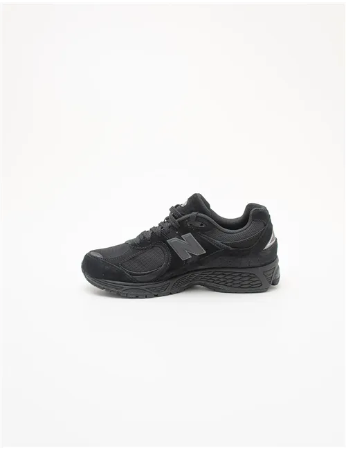 Sneakers uomo 2002R nero